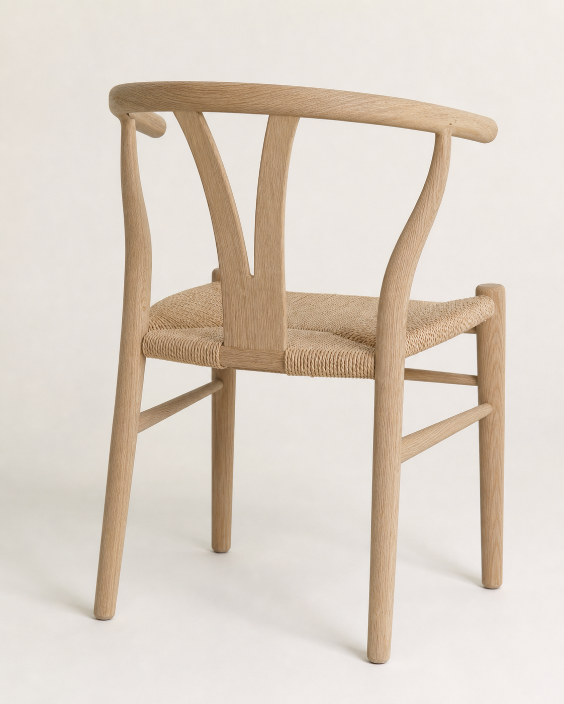 Object study in the spirit of Hans Wegner